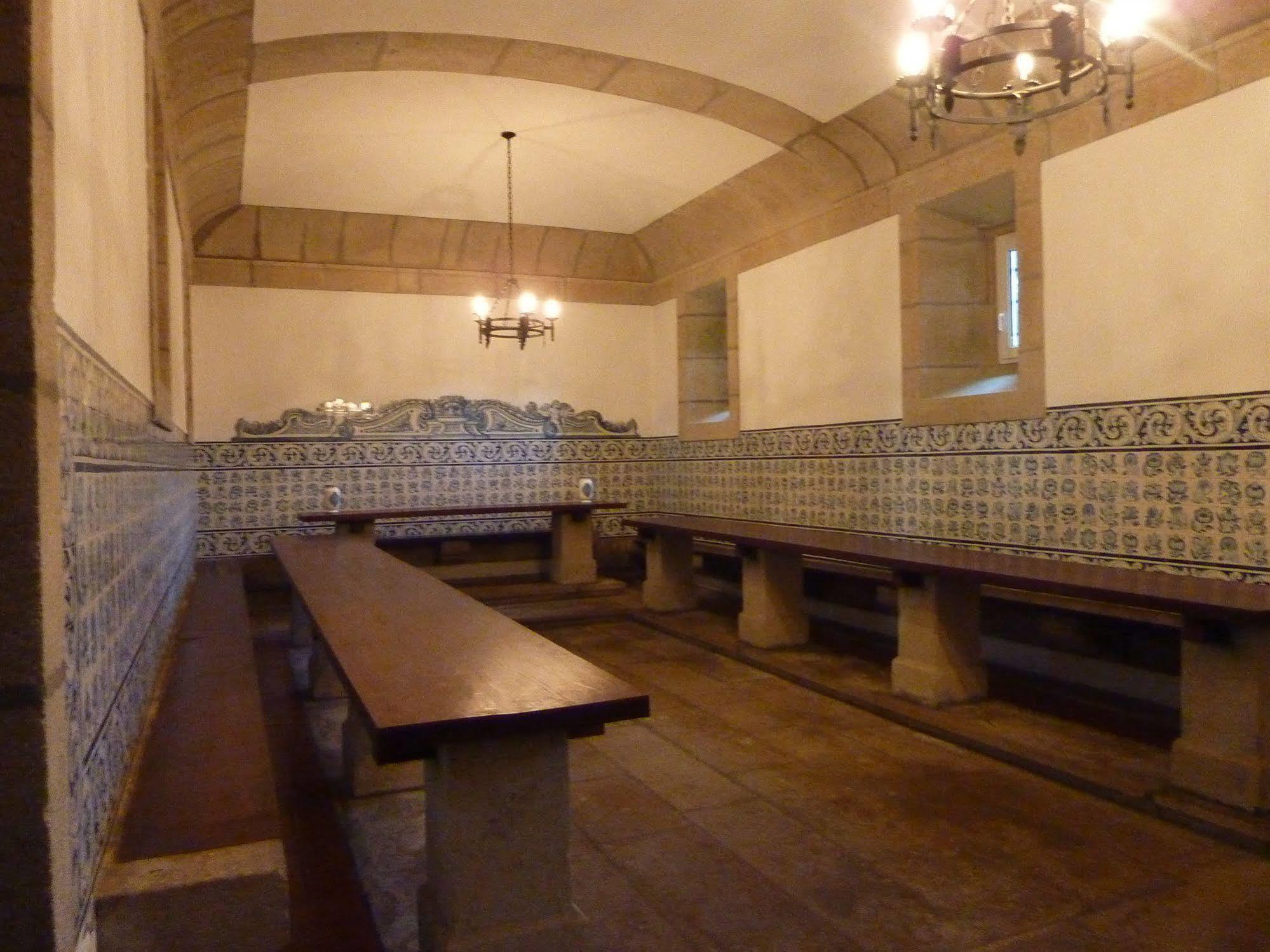 Mosteiro De S. Cristovao De Lafoes Sao Cristovao de Lafoes ภายนอก รูปภาพ
